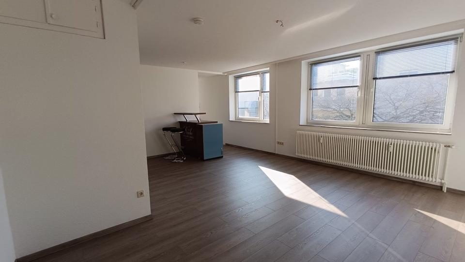 Etagenwohnung Wilhelmshaven - 1 Zimmer, 42 m&sup2;, 350&euro; | Angebot:25823945