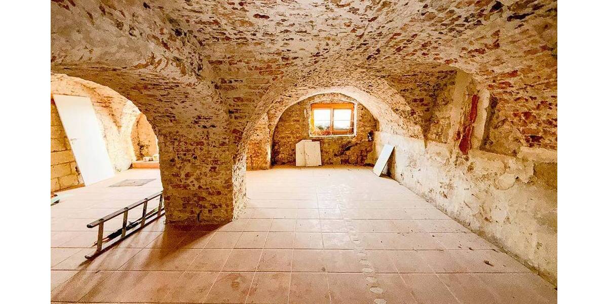 Mehrfamilienhaus, Wohnhaus Görlitz Altstadt - 160.000&euro; | Angebot:26308442