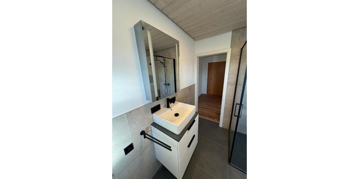 Dachgeschoßwohnung Bondorf - 2 Zimmer, 50 m&sup2;, 970&euro; | Angebot:26645498