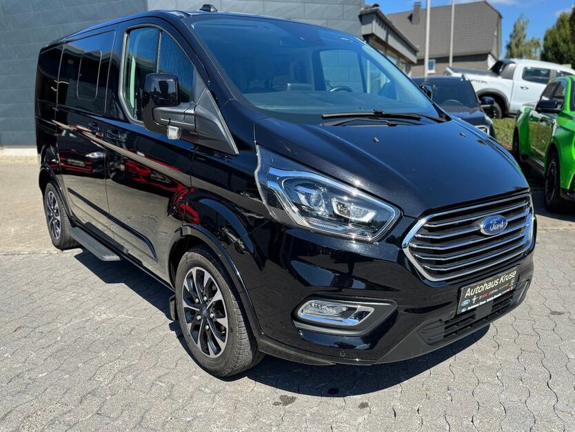 Ford Tourneo Custom 63.700 km 36.490 € Eslohe - Bremke 59889
