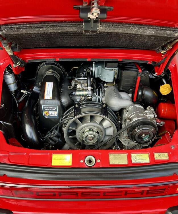 Porsche 911 Targa 181.000 km 89.911 € Dreisbach 56472