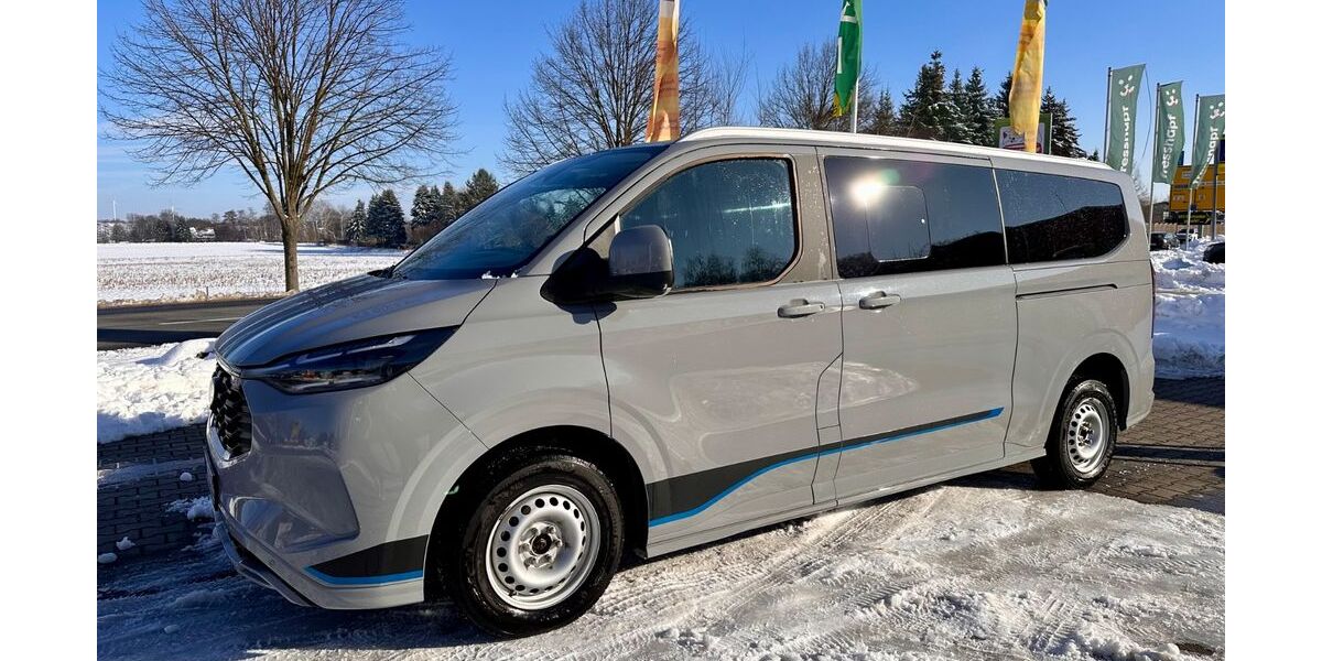 Ford Tourneo Custom 15.000 km 59.900 &euro; Großröhrsdorf 01900