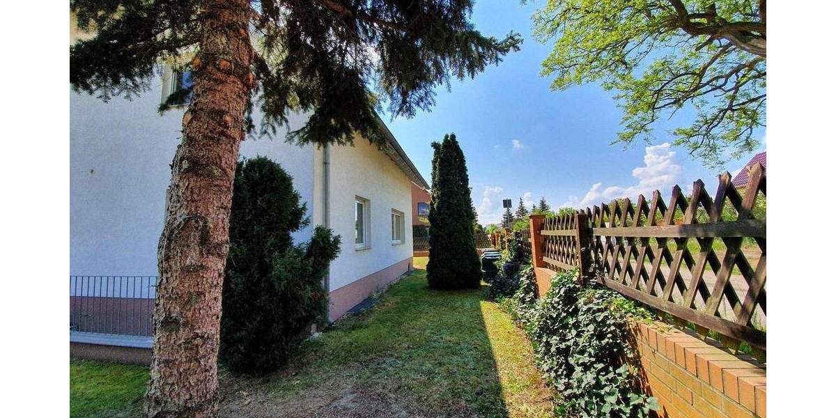 Einfamilienhaus Finsterwalde - 5 Zimmer, 130 m&sup2;, 1.290&euro; | Angebot:25337669