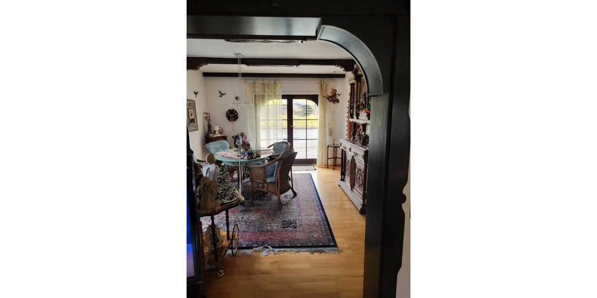 Mehrfamilienhaus, Wohnhaus Quierschied - 8 Zimmer, 245 m&sup2;, 330.000&euro; | Angebot:26788114