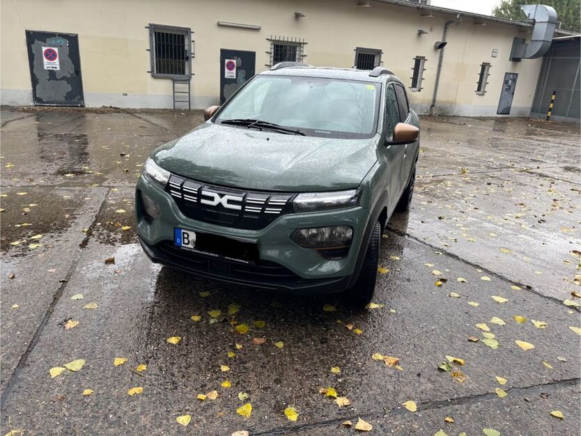 Dacia Spring 16.056 km 15.000 € Berlin 12487