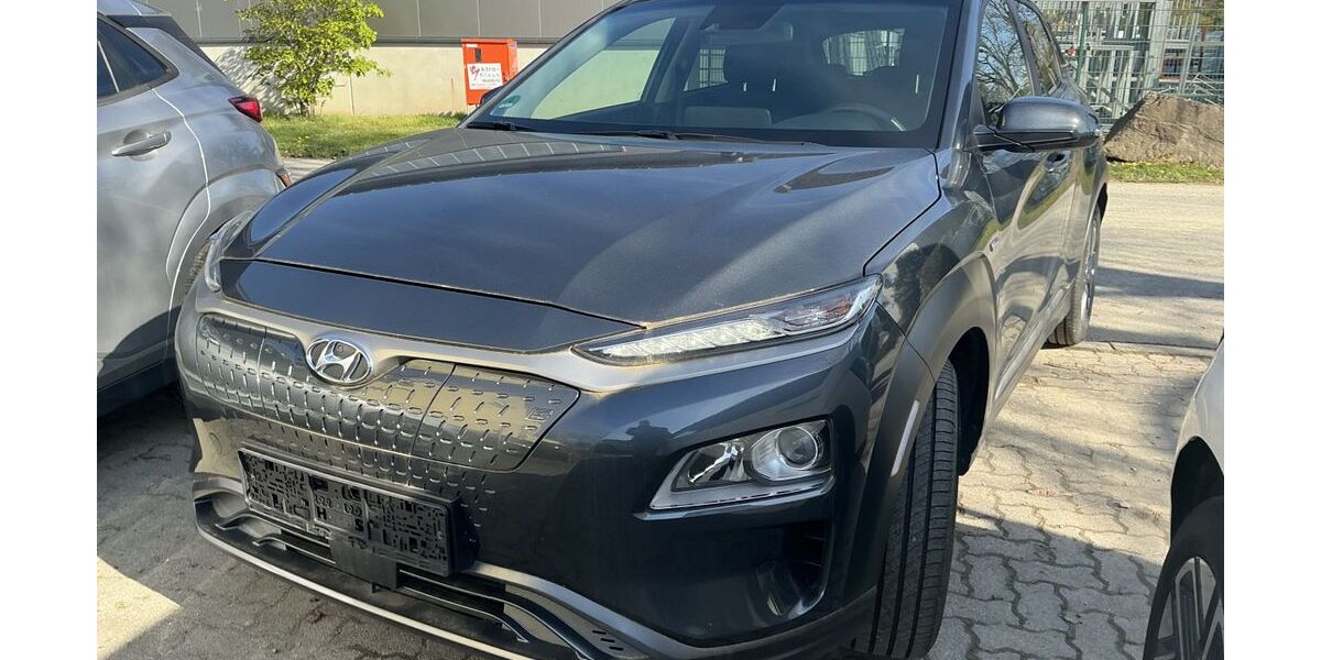 Hyundai KONA 41.262 km 16.500 &euro; Eitorf 53783