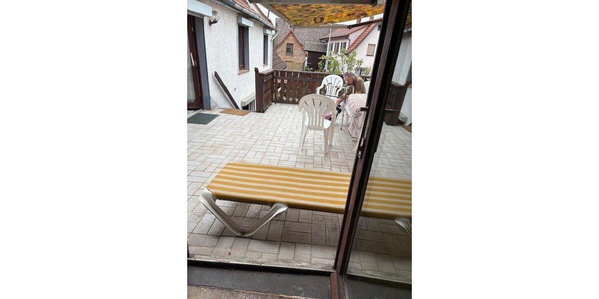 Mehrfamilienhaus, Wohnhaus Lorsch - 8 Zimmer, 220 m&sup2;, 220.000&euro; | Angebot:26415361