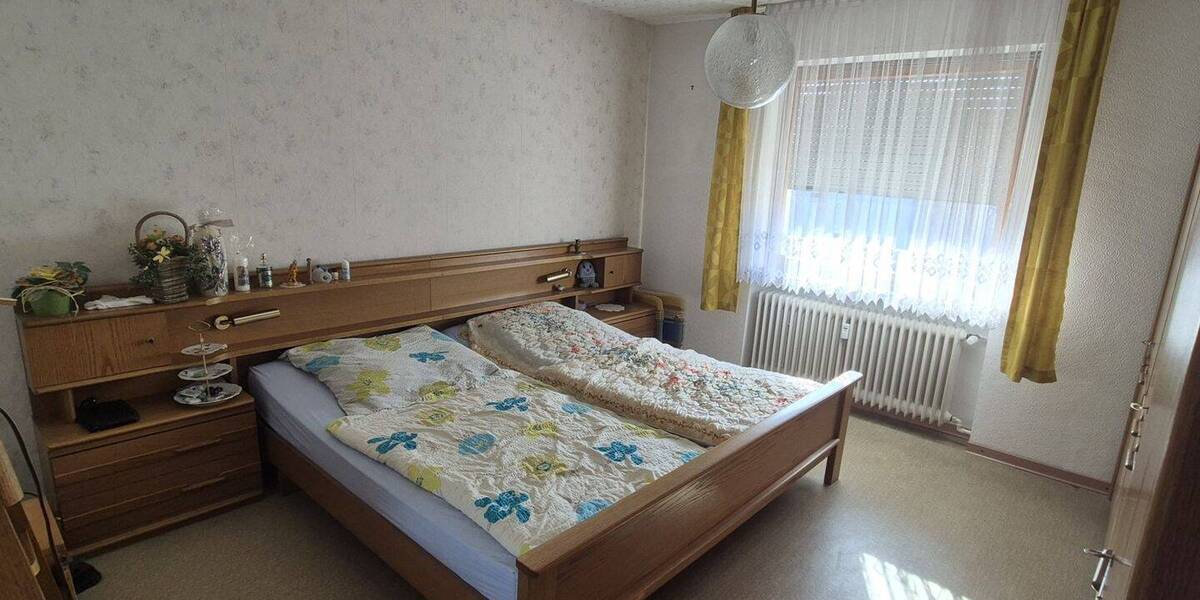 Mehrfamilienhaus, Wohnhaus Wadgassen Hostenbach - 1 Zimmer, 235 m&sup2;, 290.000&euro; | Angebot:26902042
