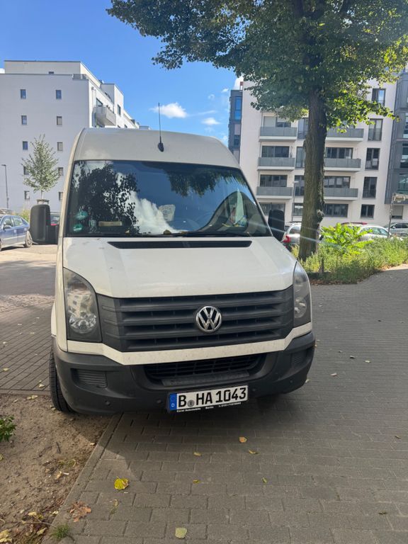 VW Crafter 152.000 km 11.500 € Berlin 13059