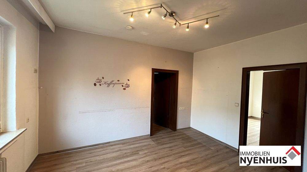 Einfamilienhaus Lathen - 6 Zimmer, 140 m&sup2;, 950&euro; | Angebot:25896370