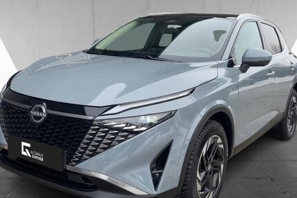 Nissan Qashqai 17.600 km 27.489 &euro; Hamburg 22159