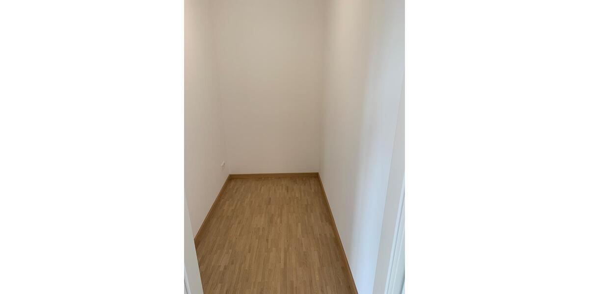 Etagenwohnung Linkenheim-Hochstetten Hochstetten - 3 Zimmer, 87 m&sup2;, 1.445&euro; | Angebot:25390621
