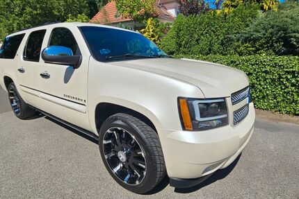 Chevrolet Suburban 260.123 km 19.444 &euro; Potsdam 14473