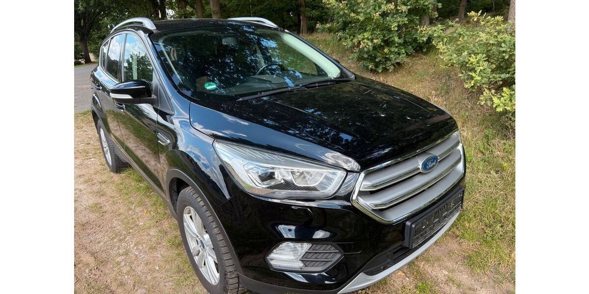 Ford Kuga 99.000 km 12.800 &euro; Zernien 29499