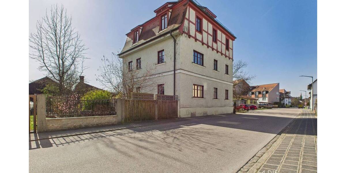Mehrfamilienhaus, Wohnhaus Roth - 9 Zimmer, 211 m&sup2;, 595.000&euro; | Angebot:26805639