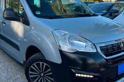 Peugeot Partner 114.889 km 9.490 € Berlin 13089