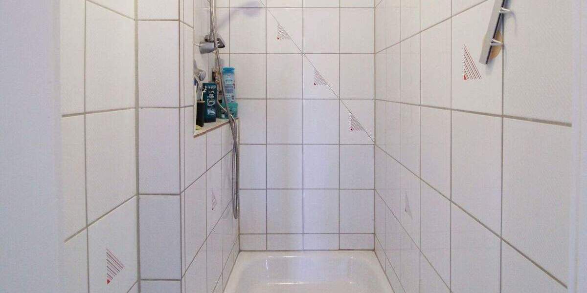 Doppelhaushälfte Stuttgart Weilimdorf - 7 Zimmer, 170 m&sup2;, 520.000&euro; | Angebot:24825230