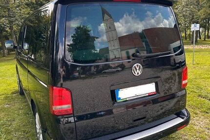 VW T5 Multivan 288.000 km 18.750 &euro; Niederviehbach 84183