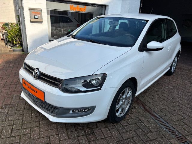 VW Polo 69.333 km 7.990 &euro; Moers 47441