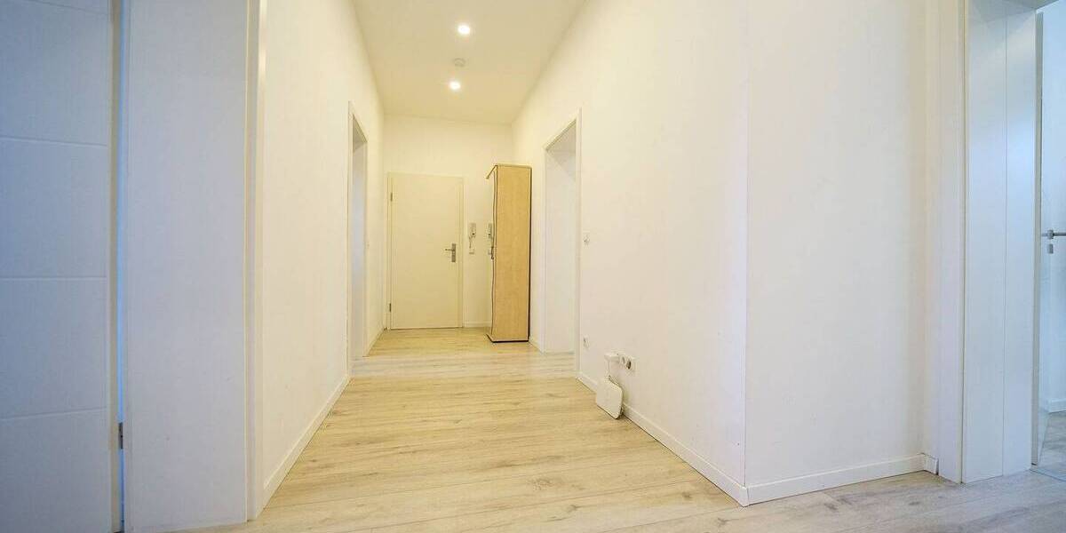 Etagenwohnung Gangkofen - 4 Zimmer, 84 m&sup2;, 215.000&euro; | Angebot:25727471