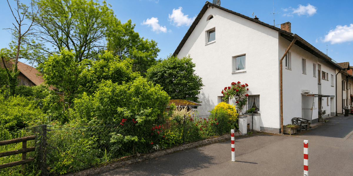 Einfamilienhaus Kirchzarten - 7 Zimmer, 160 m&sup2;, 530.000&euro; | Angebot:27008111