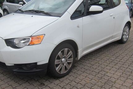 Mitsubishi Colt 72.196 km 3.999 &euro; Aschaffenburg 63741