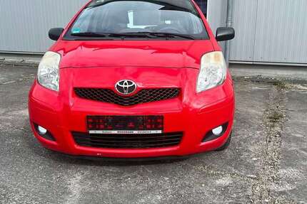 Toyota Yaris 203.370 km 1.850 &euro; Oberndorf a.N 78727