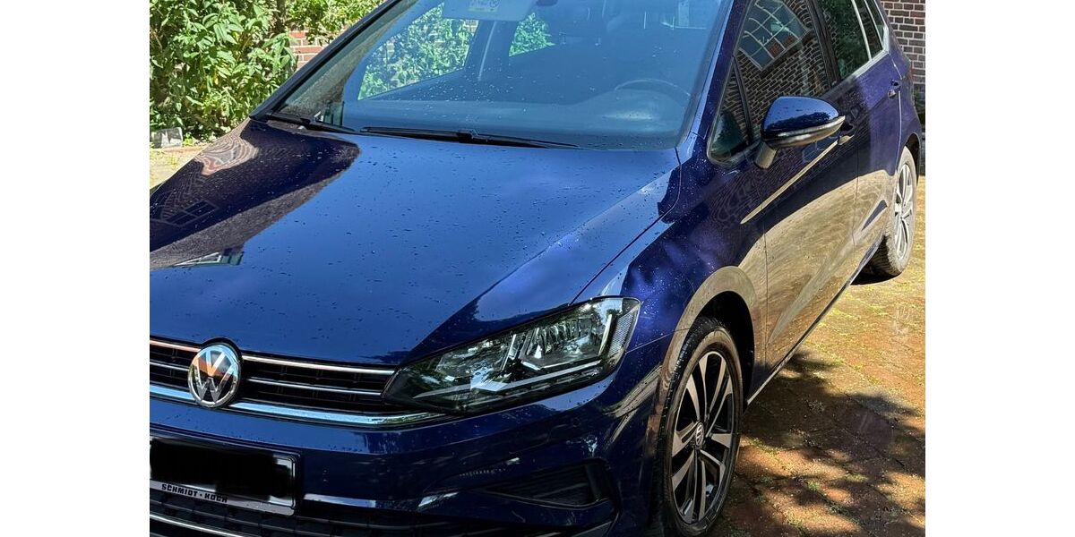 VW Golf Sportsvan 97.500 km 13.200 &euro; Varel 26316