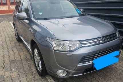 Mitsubishi Plug-in Hybrid Outlander 205.000 km 9.000 € Altenstadt 63674