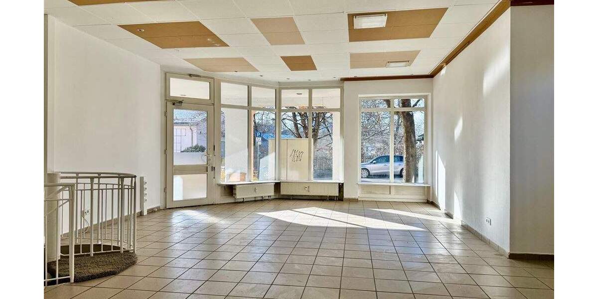 Attraktive Ladeneinheit in zentraler Lage - vielseitig nutzbar als Geschäft, Büro oder Praxis 4 zimmer