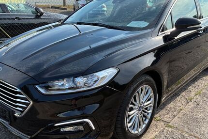 Ford Mondeo 20.000 km 21.490 &euro; Bad Blankenburg 07422