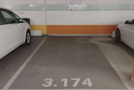 Garagen / Stellplätze Hamburg Neustadt - 200&euro; | Angebot:26422998
