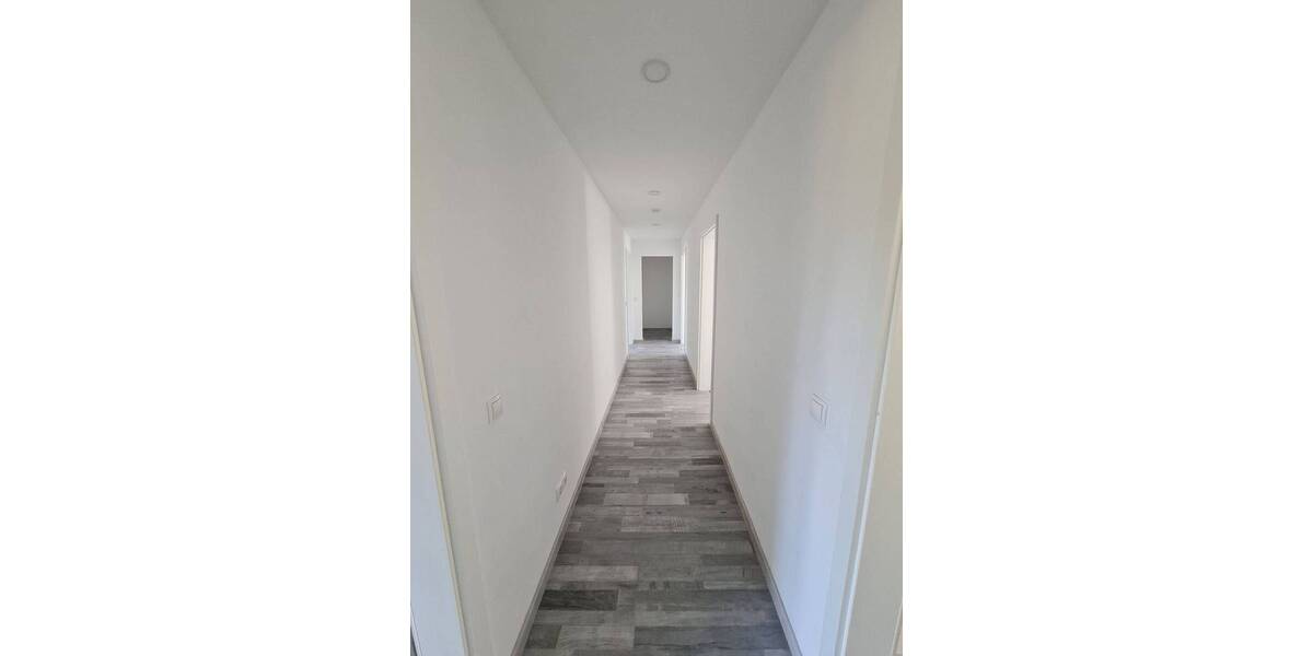 Zimmer Johanngeorgenstadt - 4 Zimmer, 85 m&sup2;, 505&euro; | Angebot:26389542