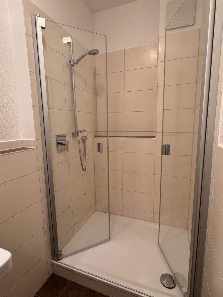 Geräumige 2-Zimmer-Wohnung mit EBK in S-Bahn-Nähe Heimstetten 2 zimmer