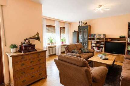 Haus Georgsmarienhütte - 10 Zimmer, 206 m&sup2;, 349.000&euro; | Angebot:27009606