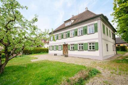Haus Mittelbiberach - 10 Zimmer, 340 m&sup2;, 1.550&euro; | Angebot:26866005