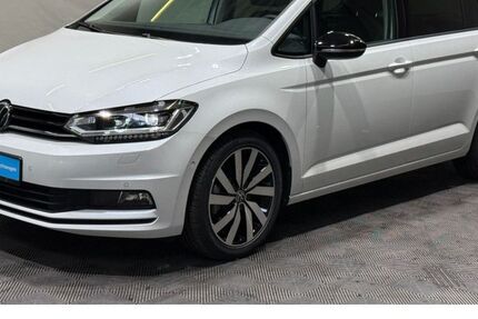 VW Touran 8.224 km 41.120 € Herzberg 04916