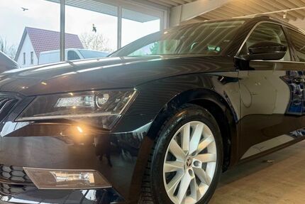 Skoda Superb 233.703 km 12.700 &euro; Templin 17268