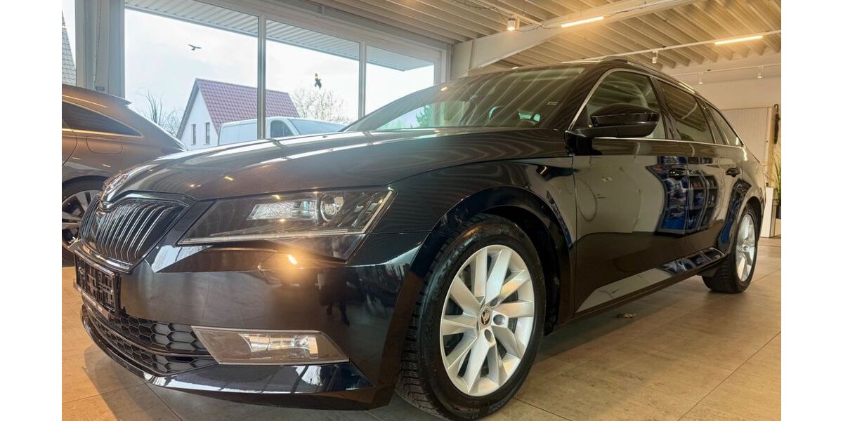 Skoda Superb 233.703 km 12.700 &euro; Templin 17268