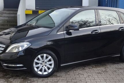 Mercedes-Benz B 180 134.000 km 11.900 &euro; Osterode am Harz 37520