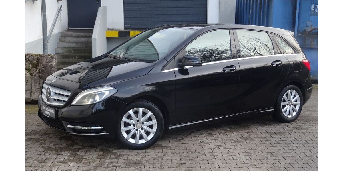 Mercedes-Benz B 180 134.000 km 11.900 &euro; Osterode am Harz 37520