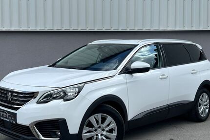 Peugeot 5008 157.000 km 9.990 &euro; Bad Mergentheim 97980