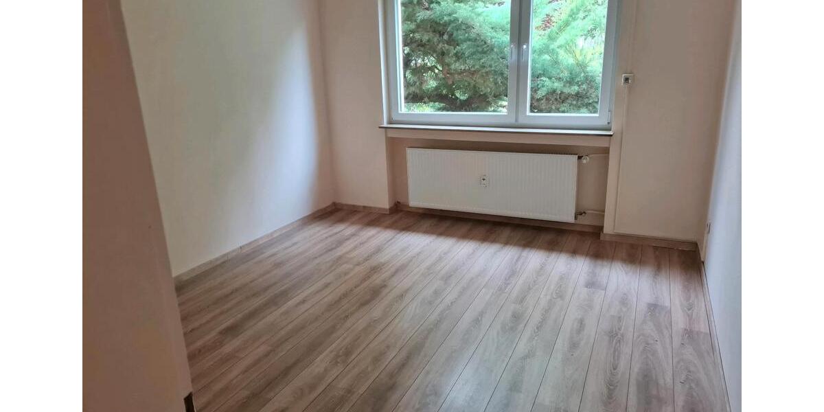 Erdgeschoßwohnung Mannheim Gartenstadt - 4 Zimmer, 81 m&sup2;, 275.000&euro; | Angebot:26044988