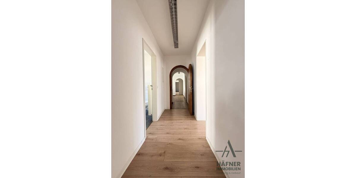 Gewerbeobjekt Speicher - 5 Zimmer, 107 m&sup2;, 1.250&euro; | Angebot:26029431