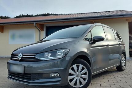 VW Touran 118.000 km 19.490 &euro; Oy-Mittelberg 87466