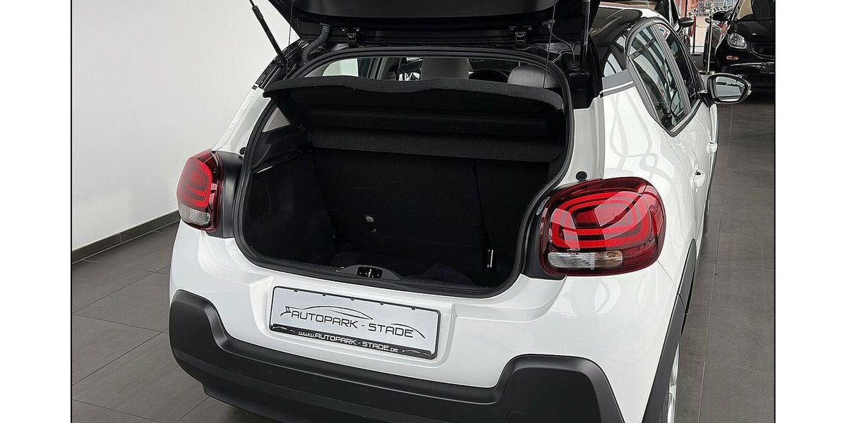 Citroen C3 1.2 Feel Klima Tempomat 99.000 km 7.390 &euro; Stade 21682