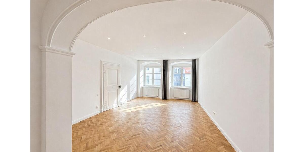 Etagenwohnung Kempten (Allgäu) - 2 Zimmer, 108 m&sup2;, 1.430&euro; | Angebot:26348740