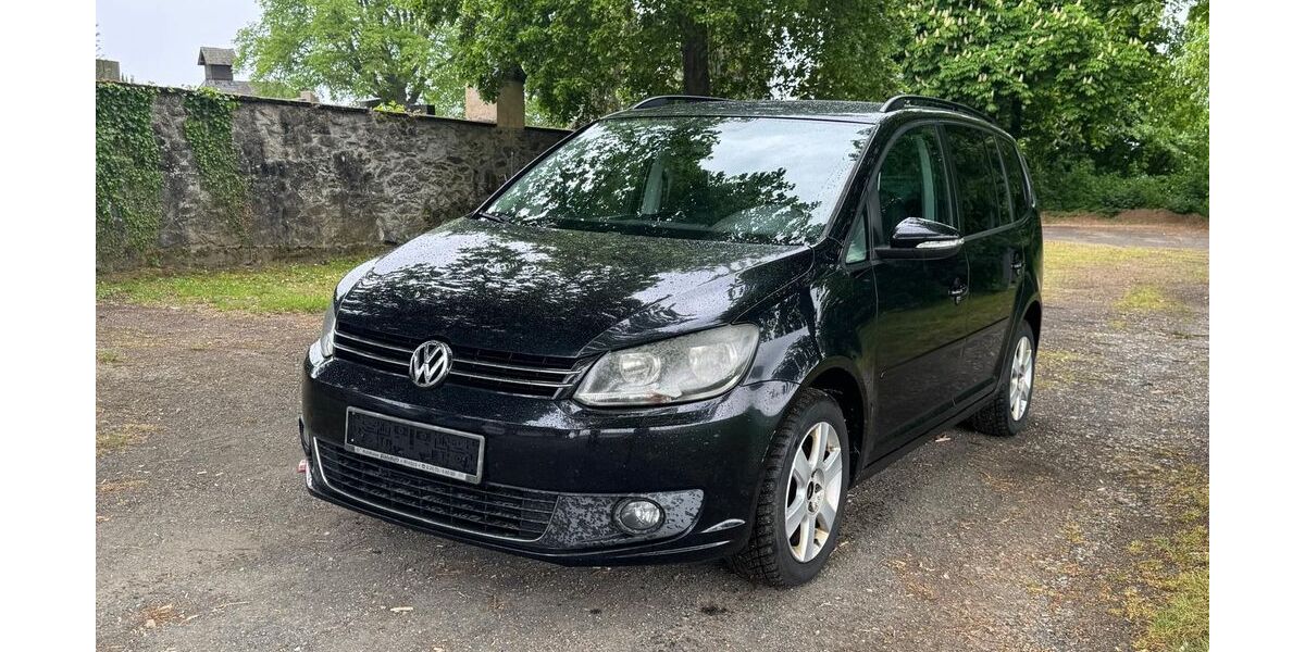 VW Touran 225.000 km 4.599 &euro; Limburg - Eschhofen 65552