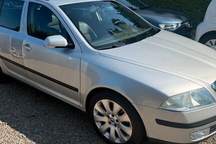 Skoda Octavia 252.523 km 3.479 &euro; Gera 07551