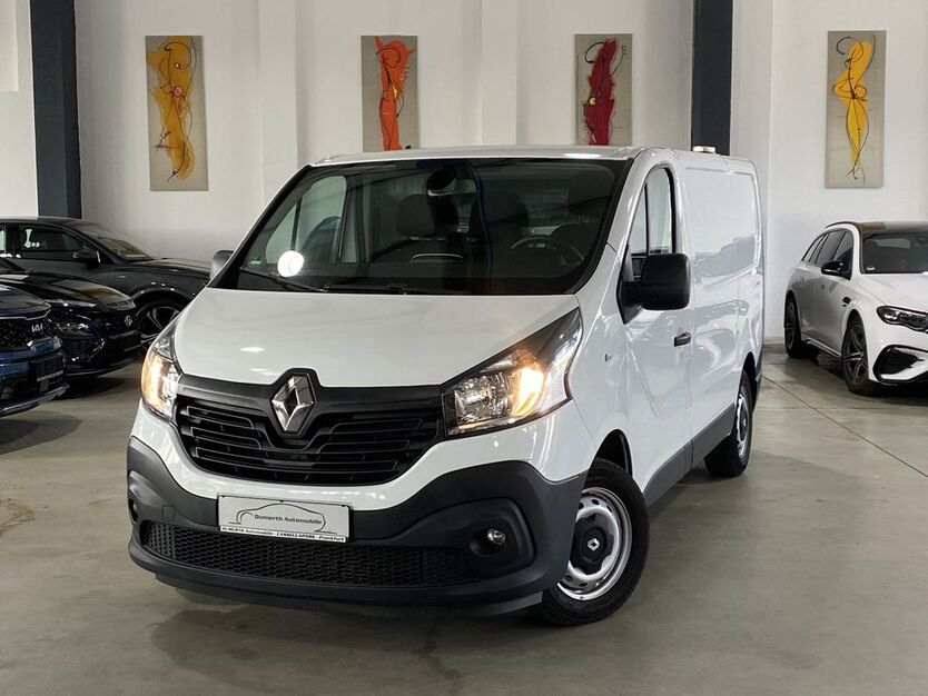 Renault Trafic 86.379 km 12.890 € Frankfurt 60386